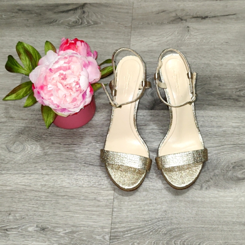 IMAGINE by Vince Camuto Gold Strappy Heels - Picture 2 of 5